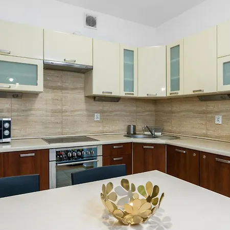 Sleepway - Garbary 95-78 Apartment *